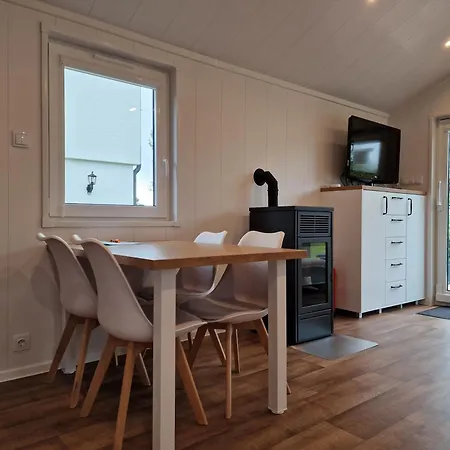 Tiny House In Schoener Lage ルステナウ